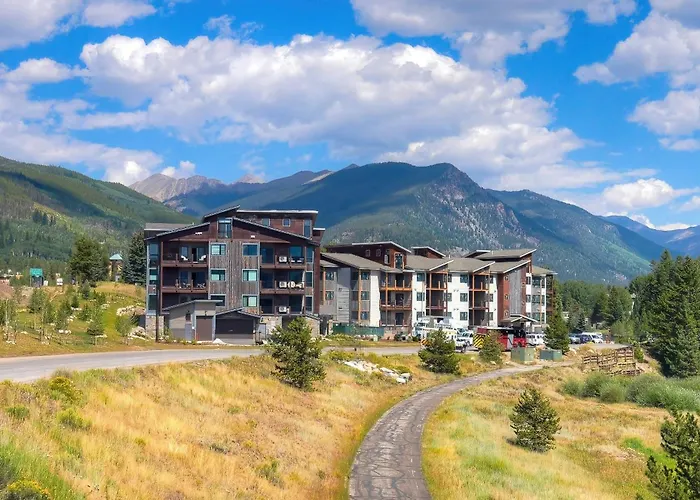 Lakeside Village By Vail Resorts